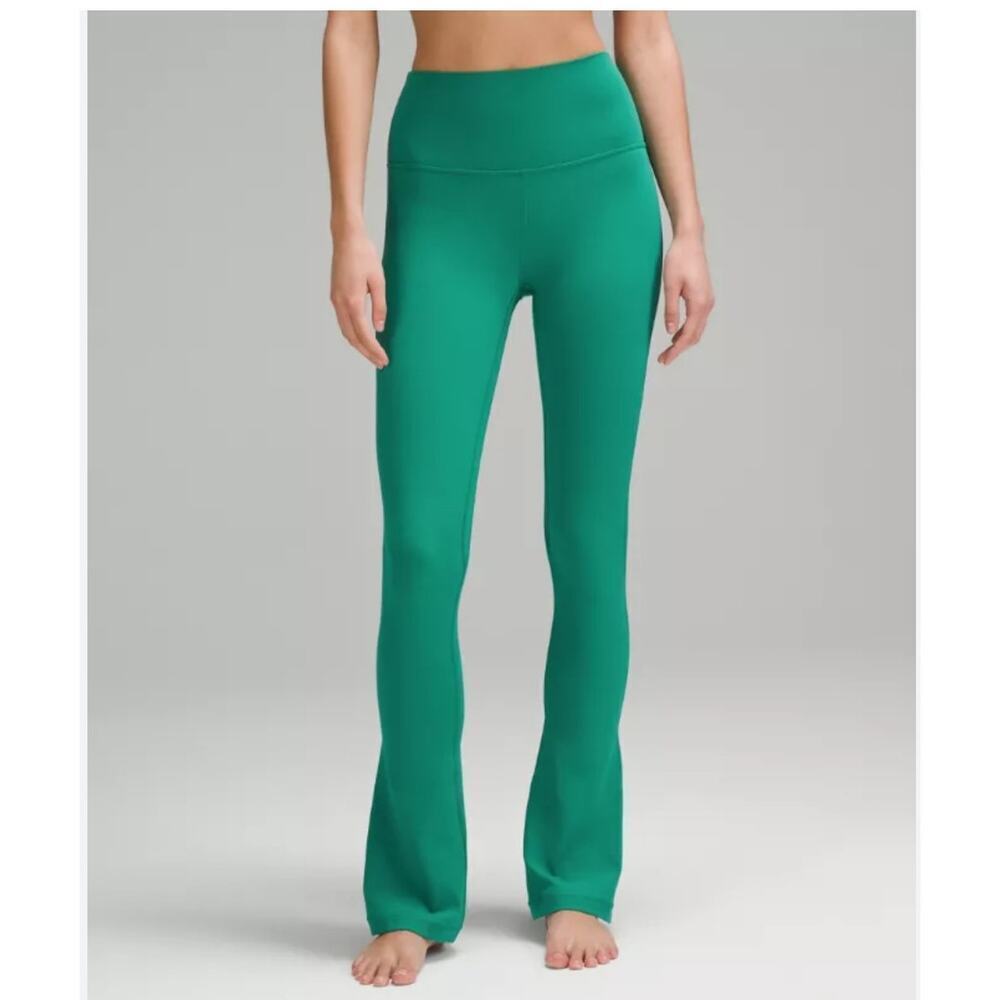 Lululemon Groove Nulu Super High‎ Rise Flare Pant Maldives Kelly Green Sz 2 Yoga